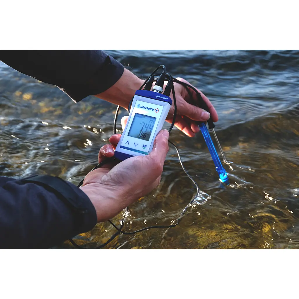 ECO511-application Picture of Senseca ECO5111 pH meter measuring pH in a stream